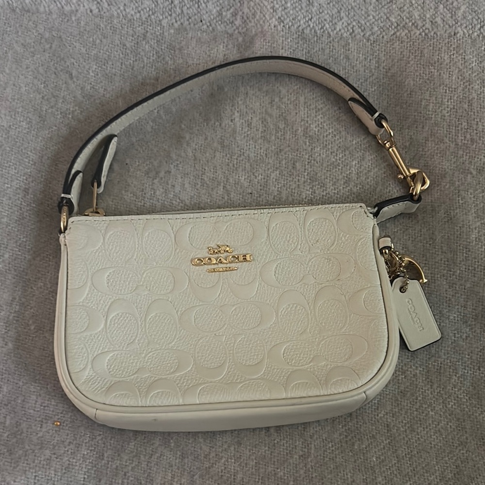Coach White Leather Crescent Shoulder Bag